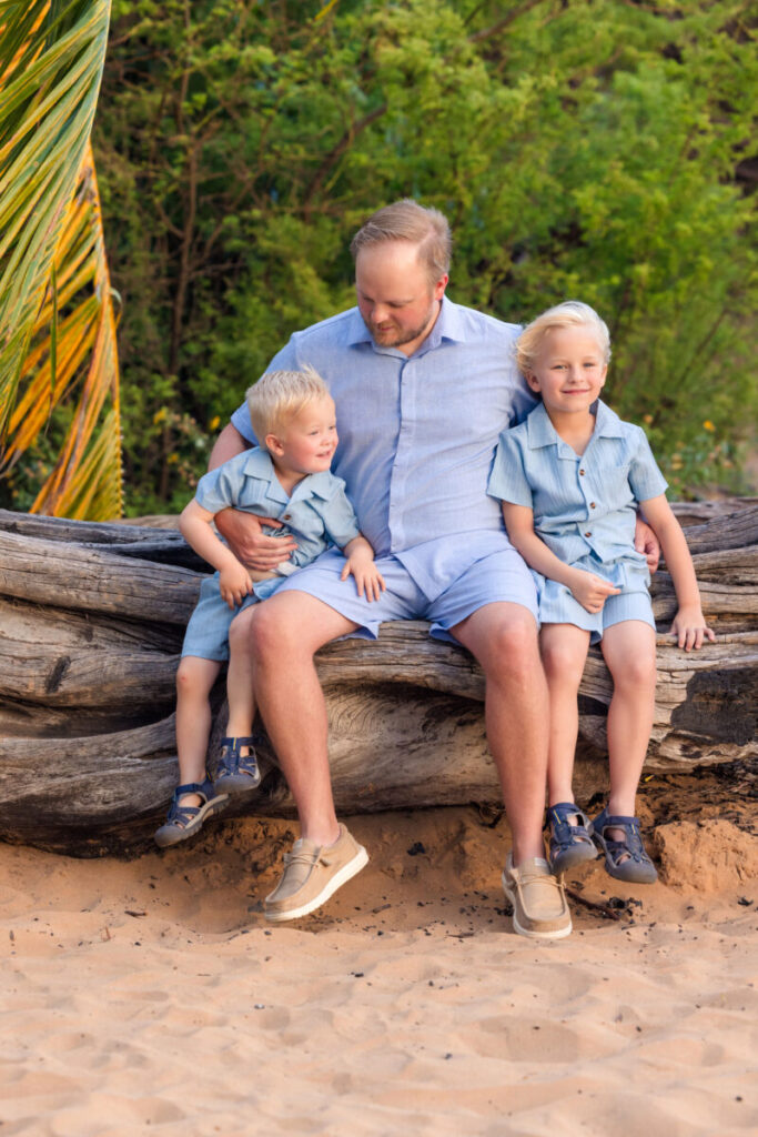 dad with kids 
