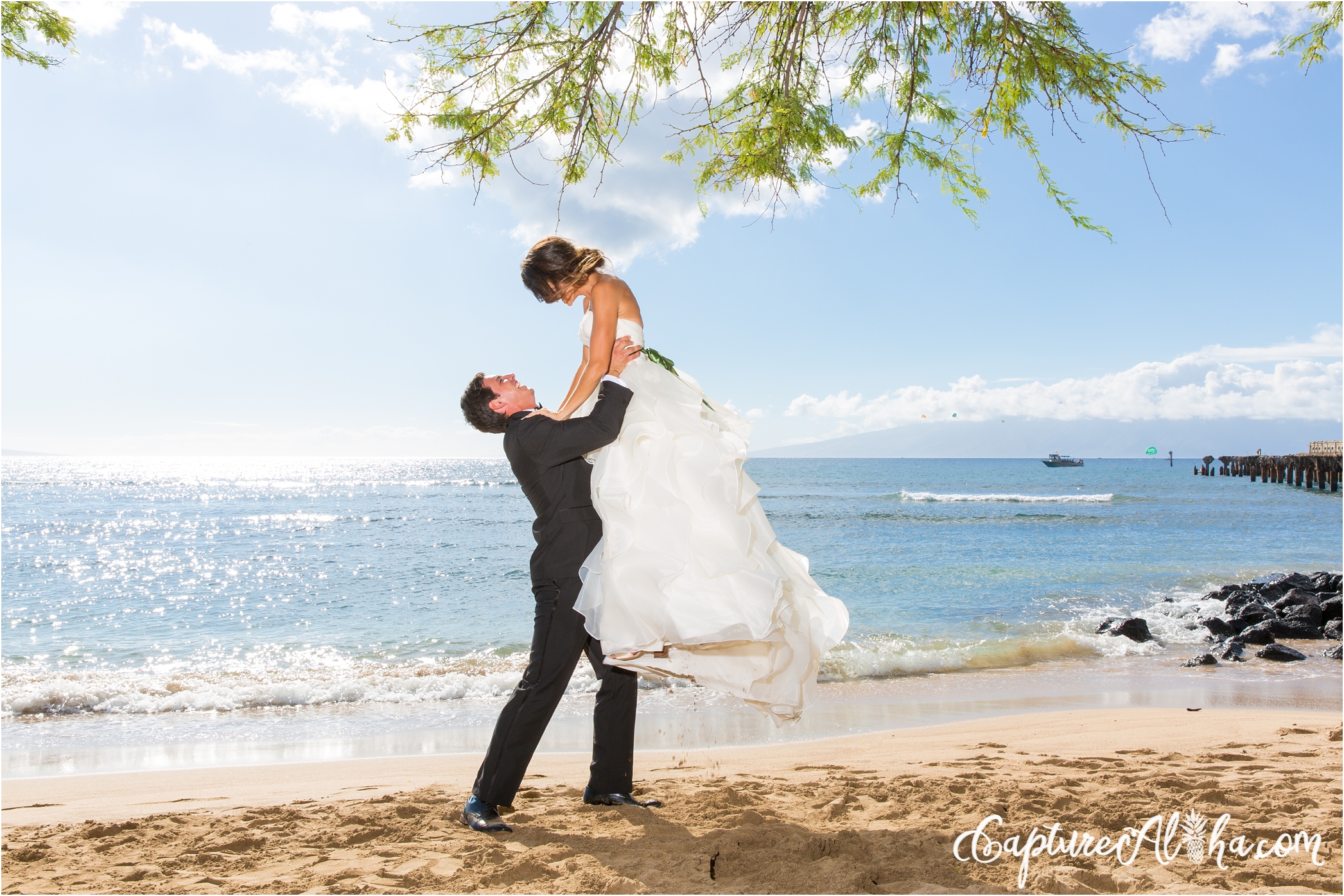 Maui Wedding Photography at the beach with the bride and groom