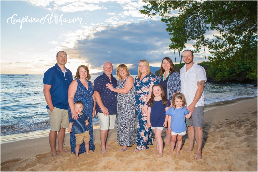 Maui Family Photography at Kapalua Bay with ten people at sunset on the beach
